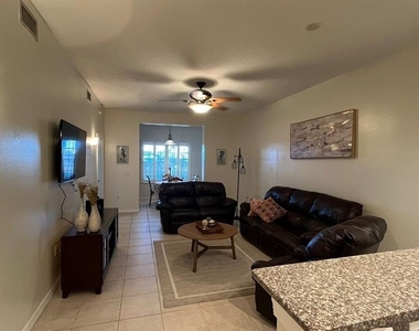 3702 54th Drive W - Photo Thumbnail 9