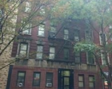 East 80th Street - Photo Thumbnail 6