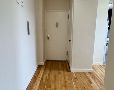 86th Street & Gelston Ave - Photo Thumbnail 2