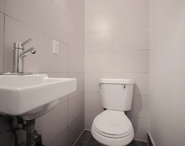 295 Throop Avenue - Photo Thumbnail 8