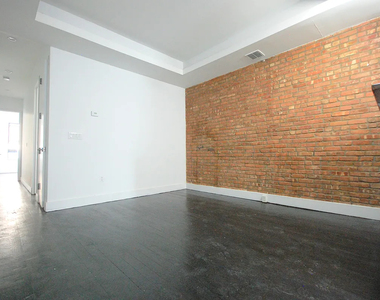 295 Throop Avenue - Photo Thumbnail 1