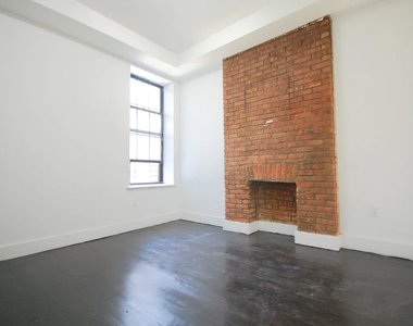 295 Throop Avenue - Photo Thumbnail 6