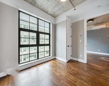 187 Kent Avenue - Photo Thumbnail 8
