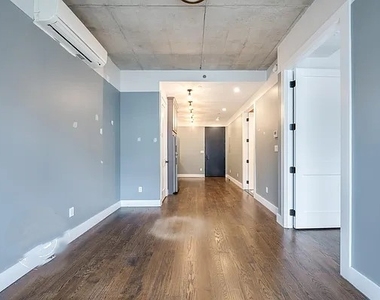 187 Kent Avenue - Photo Thumbnail 6
