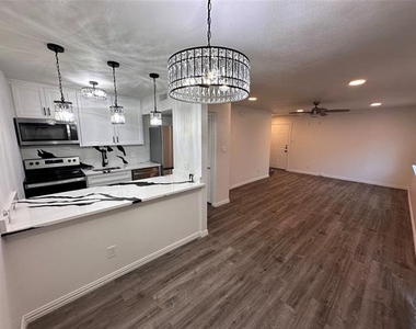 4011 Cole Avenue - Photo Thumbnail 0