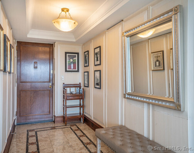 1 Gold Street - Photo Thumbnail 1