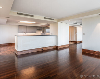 1 Gold Street - Photo Thumbnail 14