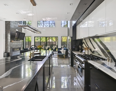 818 Verner Street Nw - Photo Thumbnail 17