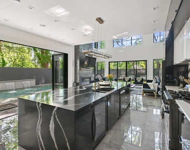 818 Verner Street Nw - Photo Thumbnail 39