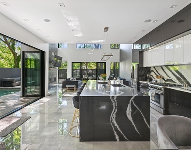 818 Verner Street Nw - Photo Thumbnail 22