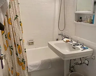 5 Tudor City Place - Photo Thumbnail 1