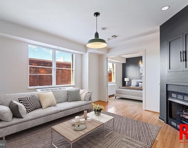 815 King Street - Photo Thumbnail 2