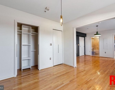 815 King Street - Photo Thumbnail 12