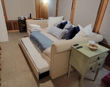 33179 Woodland Court S - Photo Thumbnail 19