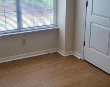 1356 Villa Way - Photo Thumbnail 22