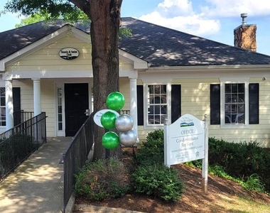 1356 Villa Way - Photo Thumbnail 12