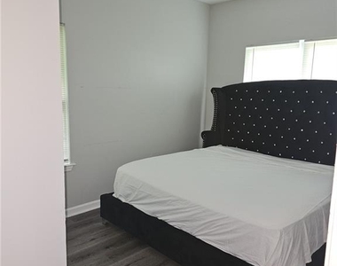 971 Colquitt Place Nw - Photo Thumbnail 4