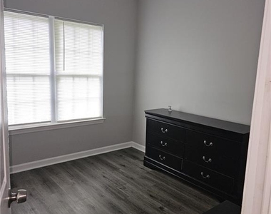 971 Colquitt Place Nw - Photo Thumbnail 5