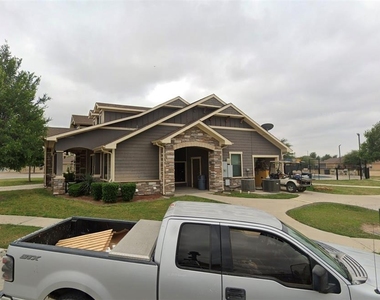 2640 Chapote Loop - Photo Thumbnail 2