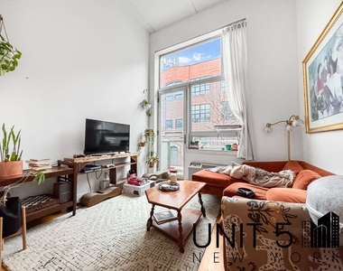 342 Eldert Street - Photo Thumbnail 2