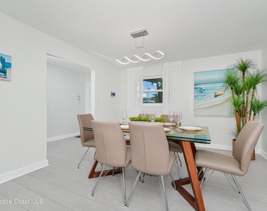 363 Harbor Drive - Photo Thumbnail 7