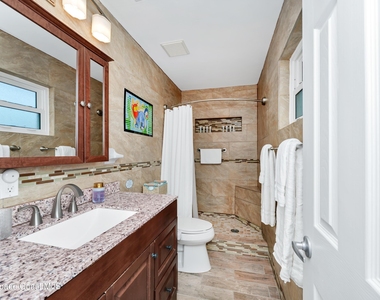 363 Harbor Drive - Photo Thumbnail 38