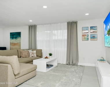 363 Harbor Drive - Photo Thumbnail 18