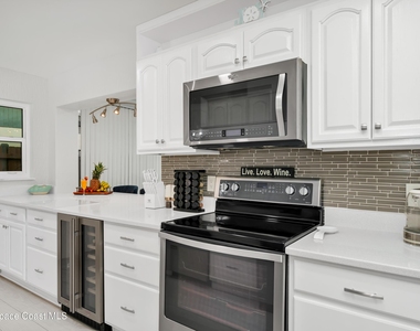 363 Harbor Drive - Photo Thumbnail 11