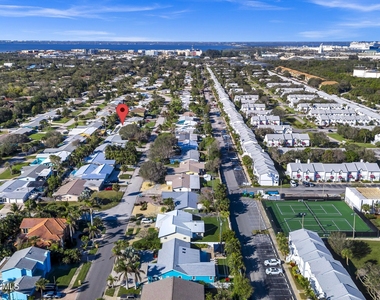 363 Harbor Drive - Photo Thumbnail 54