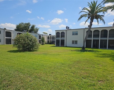 7701 Starkey Road - Photo Thumbnail 20