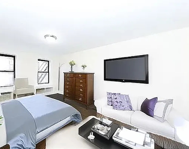 342 East 55th Street - Photo Thumbnail 1