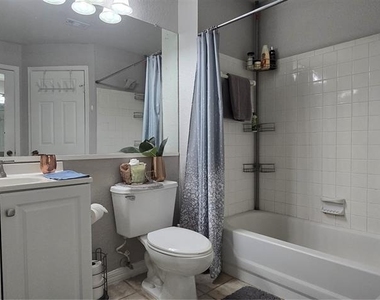 7606 Pissarro Drive - Photo Thumbnail 25