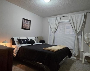 7606 Pissarro Drive - Photo Thumbnail 21