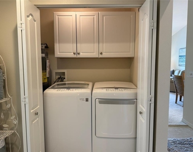 5320 Hyland Hills Avenue - Photo Thumbnail 24