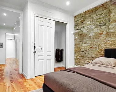 344 east 55th street - Photo Thumbnail 3