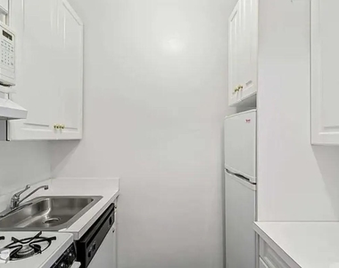 E 83rd St. - Photo Thumbnail 0
