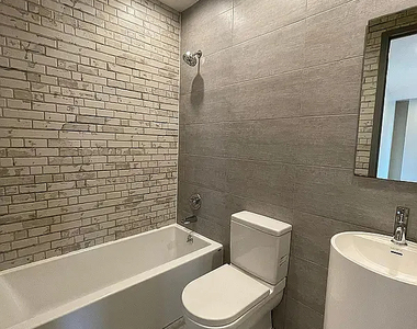 337 Melrose Street - Photo Thumbnail 14
