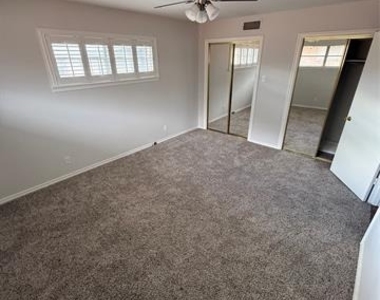 8604 Baltimore Drive - Photo Thumbnail 6