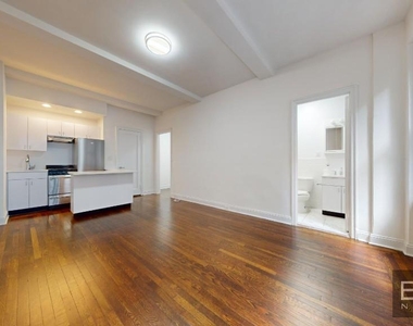 East 46th Street - Photo Thumbnail 0