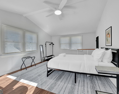 3474 Hildon Circle - Photo Thumbnail 17
