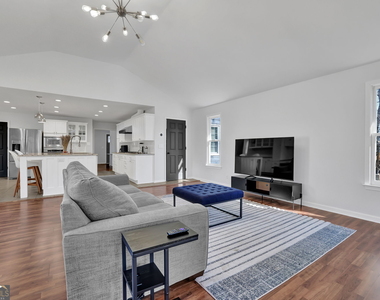3474 Hildon Circle - Photo Thumbnail 1