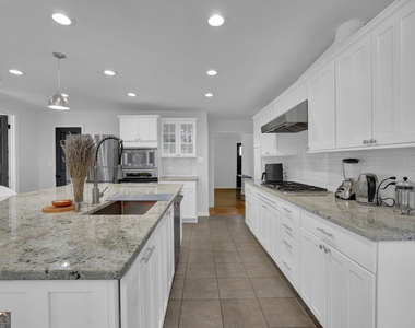 3474 Hildon Circle - Photo Thumbnail 28