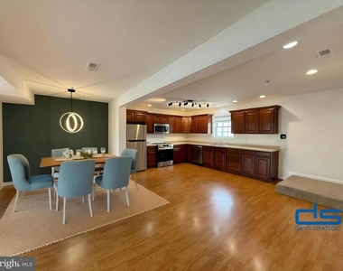 611 Williams Lndg - Photo Thumbnail 1