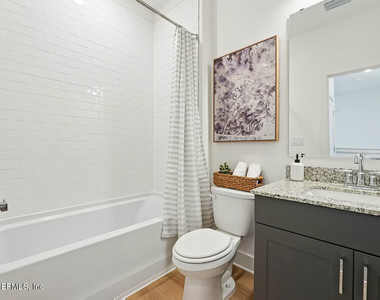 3730 Dupont Avenue - Photo Thumbnail 19