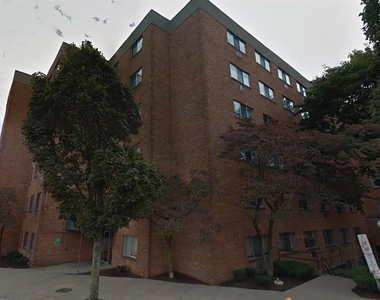 10 Goff Ave - Photo Thumbnail 4
