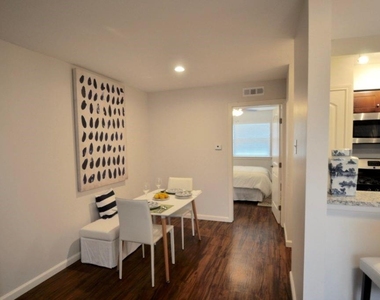 4903-4911 Junius St - Photo Thumbnail 8