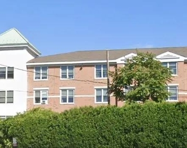 42 Vernon Street - Photo Thumbnail 2