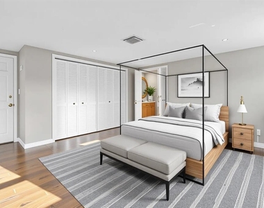 216 S Shore Crest Drive - Photo Thumbnail 13