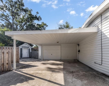 216 S Shore Crest Drive - Photo Thumbnail 31