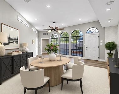 216 S Shore Crest Drive - Photo Thumbnail 9